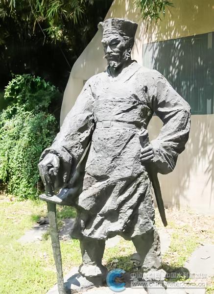王景雕塑 资料图片